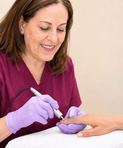 aesthetic_treatment_in_a_clinic